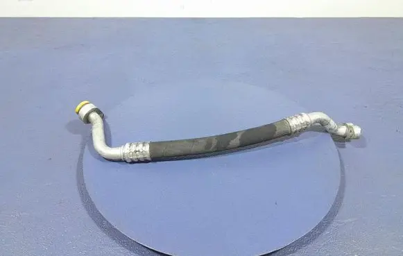 Mercedes-Benz Sprinter W906 Air conditioning (A/C) pipe/hose A9068308600