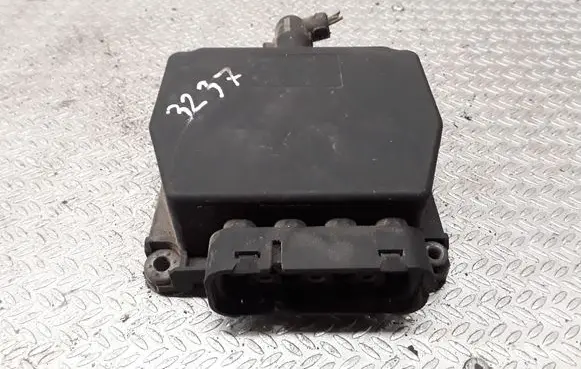Volkswagen Touran I Turbo solenoid valve 6Q0906625