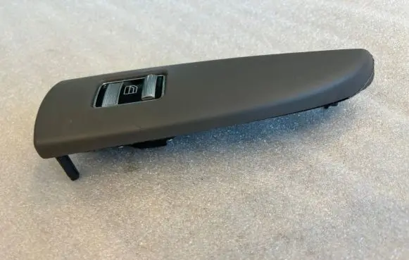 Mercedes-Benz S W221 Electric window control switch A2218706051 2218706051