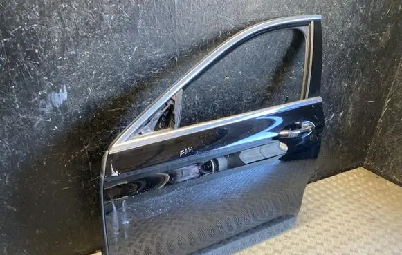 Mercedes-Benz E W213 Front door