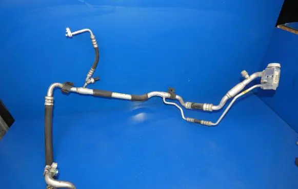 Hyundai i30 Air conditioning (A/C) pipe/hose 