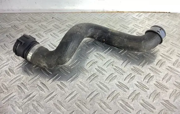 Mercedes-Benz GLE (W166 - C292) Engine coolant pipe/hose A1665000575
