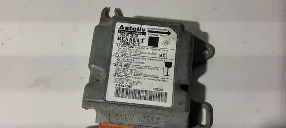 Renault Scenic I Airbag control unit/module 7700437471C 550803800