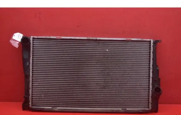 BMW 7 F01 F02 F03 F04 Coolant radiator 7788903