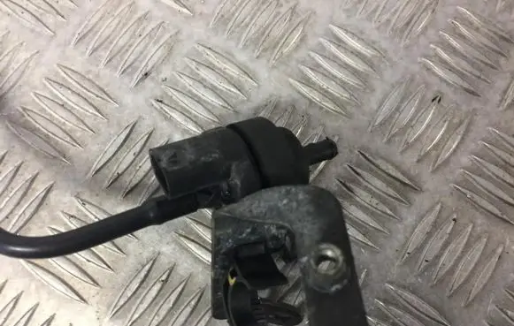 Ford Fiesta Valve vacuum 0280142461