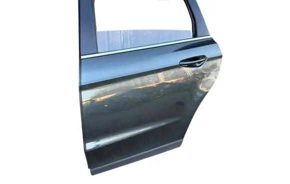 Ford S-MAX Rear door