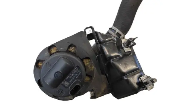 Opel Astra K Electric auxiliary coolant/water pump 39215986 124024007S00