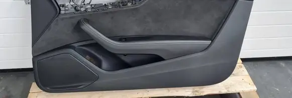 Audi S5 F5 Sliding door card 8W6867106C