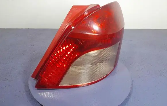 Toyota Yaris Rear/tail lights