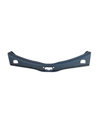 Trunk/boot sill cover protection