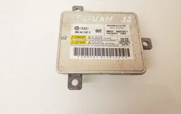 Volkswagen Tiguan Headlight ballast module Xenon 8K0941597C W003T20171