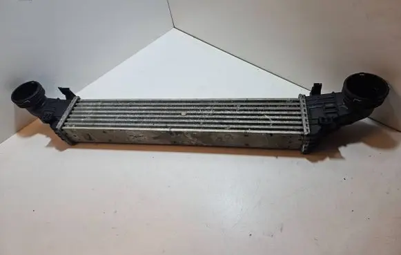 Mercedes-Benz E W211 Intercooler radiator A2115001102 A6356