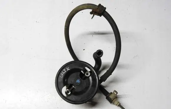 Mitsubishi Colt Power steering pump mounting bracket MR1xxcc89977