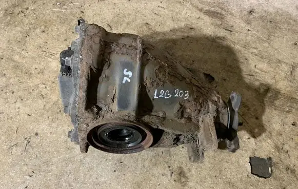 Mercedes-Benz SL R230 Rear differential A2303502414 327