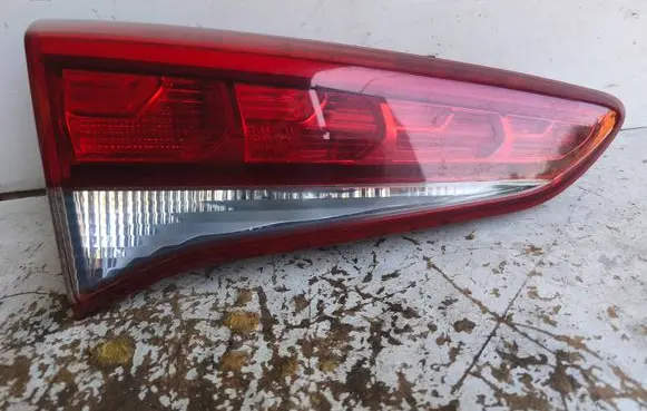 Hyundai Tucson TL Tailgate rear/tail lights 92403D7 92403D3
