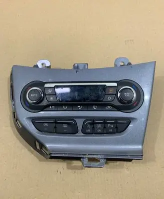 Ford Focus Climate control unit BM5T18C612CJ W18A16514