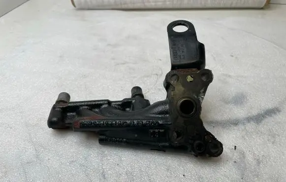 Volkswagen Touareg III Other engine bay part 059145195