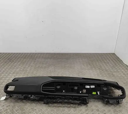 Mercedes-Benz GLS X167 Dashboard A1676803104