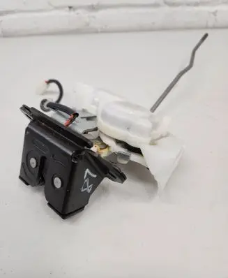 Mazda 6 Tailgate/trunk/boot lock/catch/latch