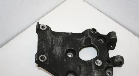 Ford Focus A/C compressor mount bracket 9646719580