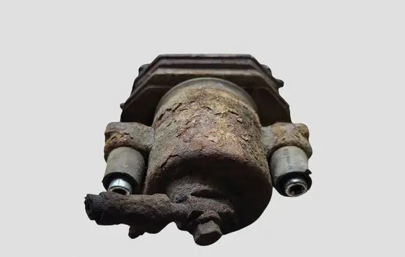 Volkswagen Golf V Front brake caliper