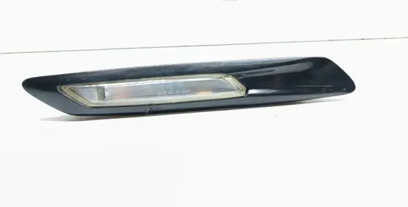 BMW 5 GT F07 Front fender indicator light
