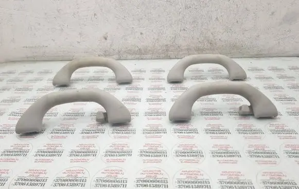Volkswagen Golf Plus A set of handles for the ceiling 1K0857607C