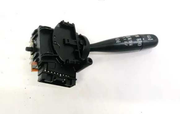 Toyota Yaris Wiper control stalk 173647