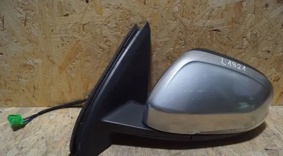 Volvo V60 Front door electric wing mirror
