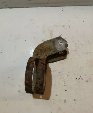 Volvo V70 Fuel filter bracket/mount holder 