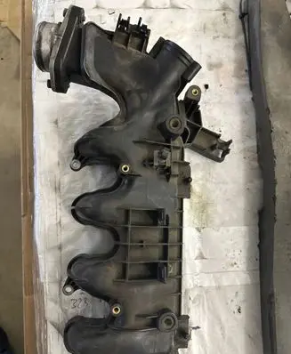 Peugeot 207 CC Intake manifold 9684941780 993390