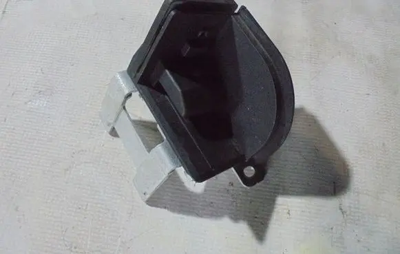 BMW X3 F25 Parcel shelf load cover mount bracket 9168474