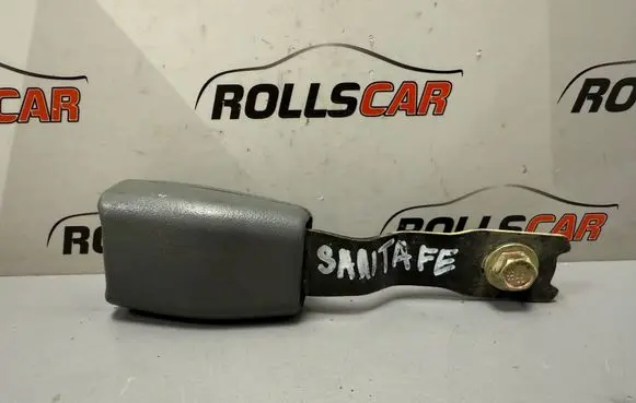 Hyundai Santa Fe Front seatbelt buckle 