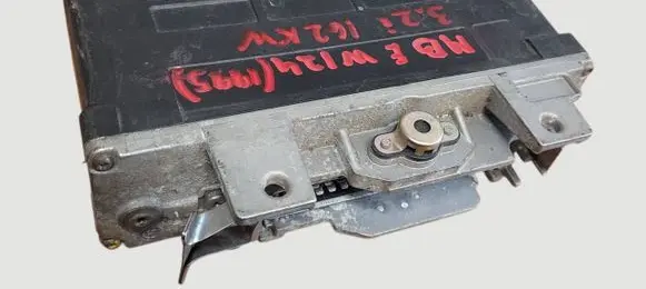 Mercedes-Benz E W124 ABS control unit/module 0265101020 46944063