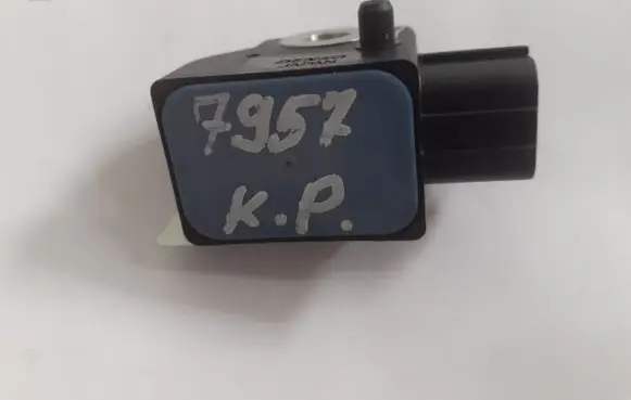 Honda Insight Airbag deployment crash/impact sensor 77970SJAE110M2