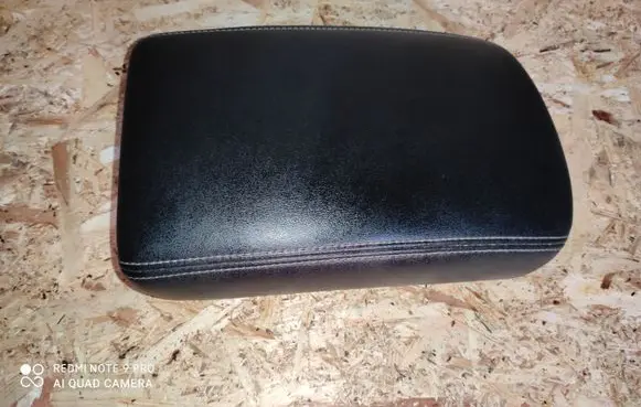 Infiniti Q50 Armrest