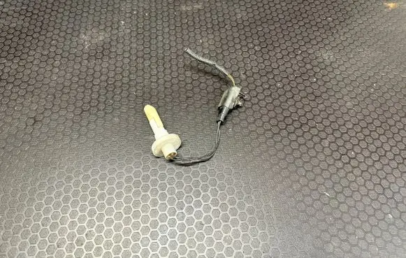 Ford Focus Windshield washer fluid level sensor 9568T0K888AA