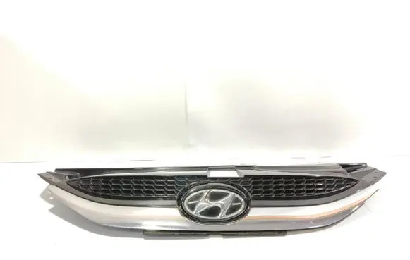 Hyundai ix35 Front bumper upper radiator grill 863512Y000