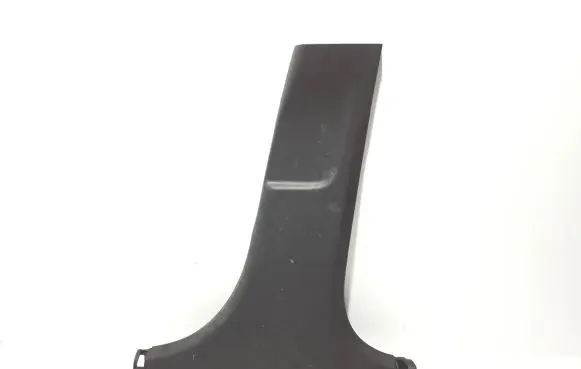 (B) pillar trim (bottom)