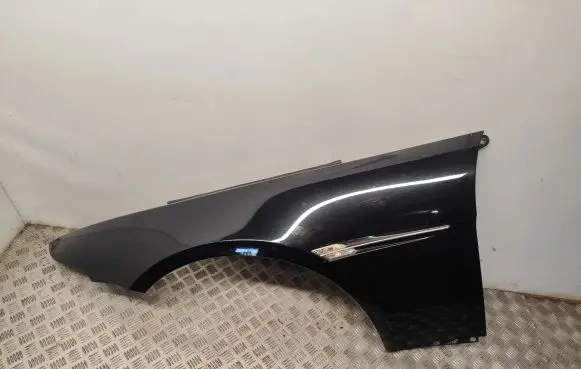 BMW 6 E63 E64 Fender