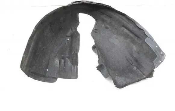 Front wheel arch liner splash guards
