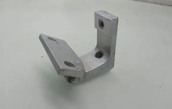 Audi A8 S8 D2 4D Rear door upper hinge 4D0833401
