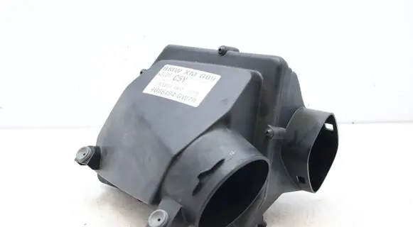 BMW XM Air filter box 9845090