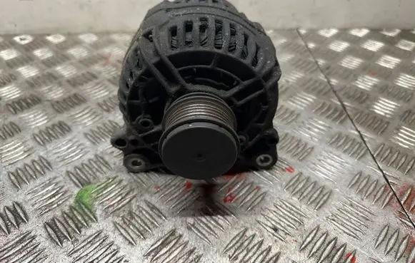 Audi A3 S3 8L Generator/alternator 028903028E