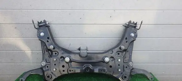 Renault Clio V Front axle beam 544017562R