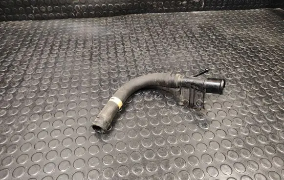 Peugeot 4008 Engine coolant pipe/hose