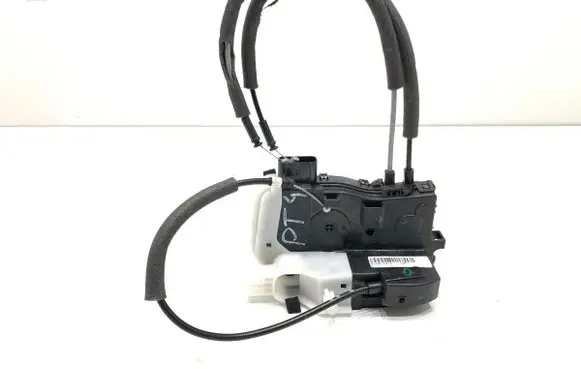 Hyundai ix35 Rear door lock 814202Y010