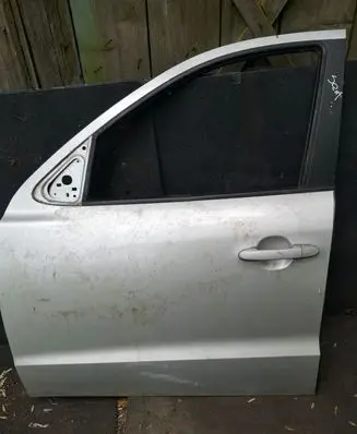 Hyundai Santa Fe Front door