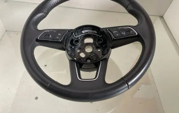 Audi Q2 - Steering wheel 627251180A 8V0419091CG 6L03908L