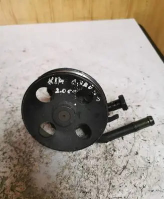 KIA Carens II Power steering pump 0k2kc32600